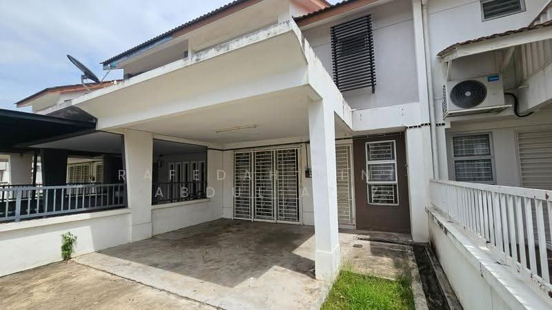 2-storey Terraced House for Sale in Alam Suria (Puncak Alam) - Rafedah Binti Abdul Aziz - Exterior - PropertyGuru.com.my