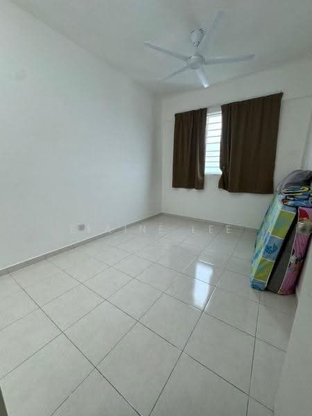 Kondominium untuk Disewa di Ideal Residency - Elaine Lee - Bedroom - PropertyGuru.com.my