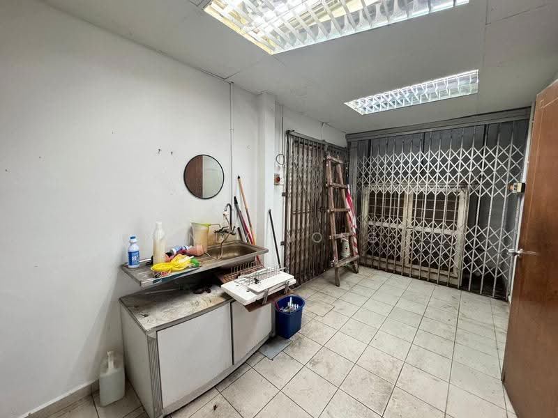 Shop for Sale in Bachang (Melaka) - Andy Yong - Interior - PropertyGuru.com.my