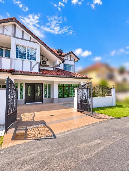 2-storey Terraced House for Sale in Usj 12 (Subang Jaya) - Kate Lee - Exterior - PropertyGuru.com.my
