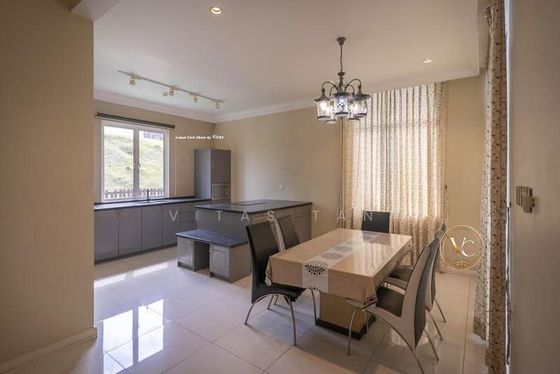 Semi-Detached House for Sale in Setia Eco Park (Setia Alam) - Vitas Tan - Kitchen - PropertyGuru.com.my