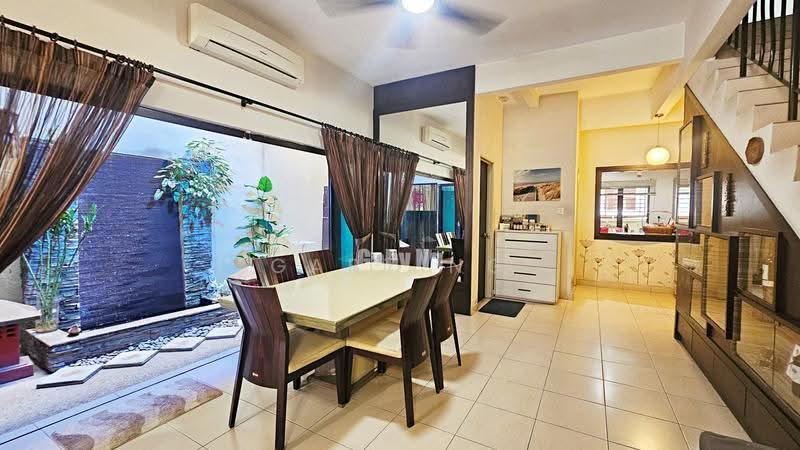 Rumah Teres 3-Tingkat untuk Dijual di Taman Bukit Prima (Cheras) - Gaby Ng - Dining Room - PropertyGuru.com.my