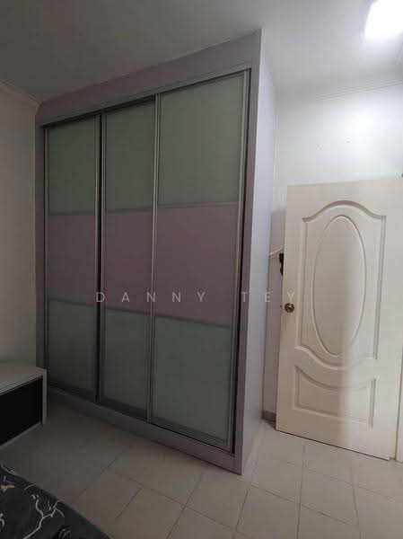 Apartment for Rent at Lake View Suites - Danny Tey - Bedroom - PropertyGuru.com.my