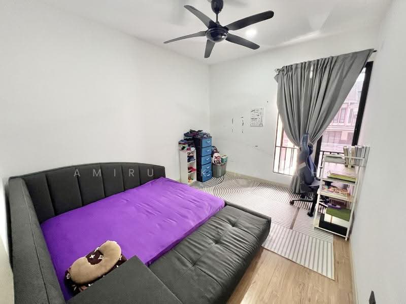 2-storey Terraced House for Sale in U16, Elmina Gardens (Shah Alam) - Amirun Kinanah - Bedroom - PropertyGuru.com.my