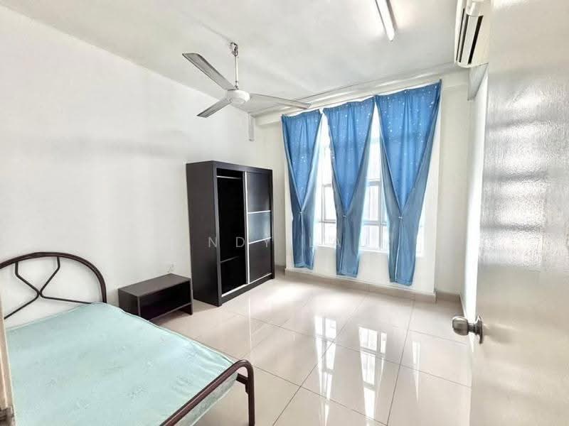 Kediaman Servis untuk Dijual di The Arc - Andy Lau - Bedroom - PropertyGuru.com.my