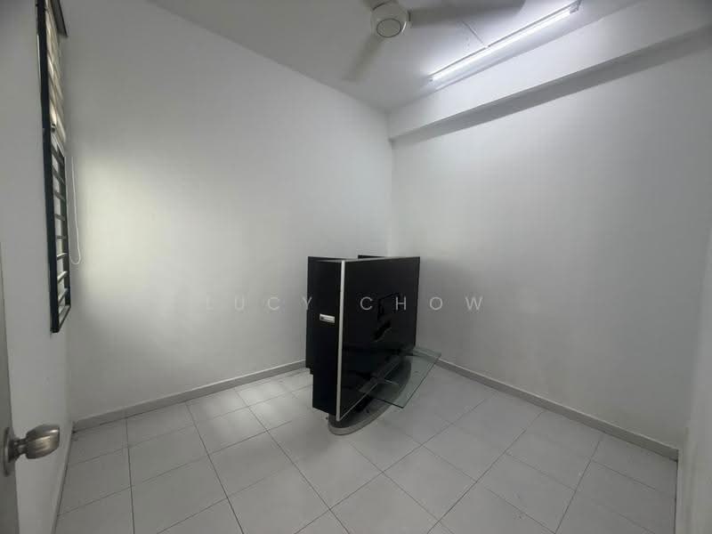 Terraced House for Rent in Taman Kundang Jaya (Rawang) - Lucy Chow - Interior - PropertyGuru.com.my