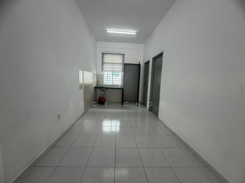 Terraced House for Rent in Taman Kundang Jaya (Rawang) - Lucy Chow - Kitchen - PropertyGuru.com.my