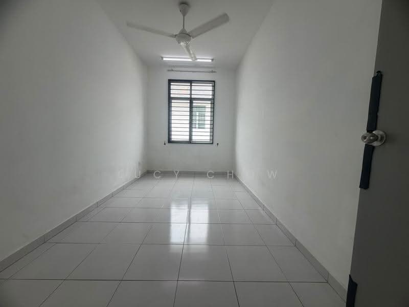Terraced House for Rent in Taman Kundang Jaya (Rawang) - Lucy Chow - Interior - PropertyGuru.com.my