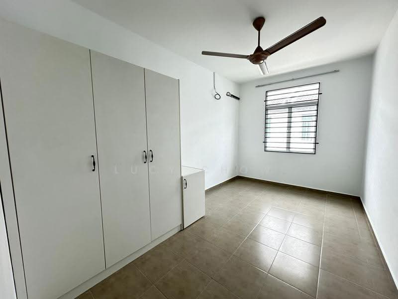 Terraced House for Rent in Taman Kundang Jaya (Rawang) - Lucy Chow - Bedroom - PropertyGuru.com.my