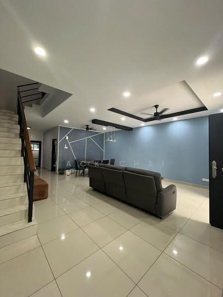 Rumah Teres 2-Tingkat untuk Disewa di Bandar Putra Kulai (Kulai) - Jack Chai - Living Room - PropertyGuru.com.my