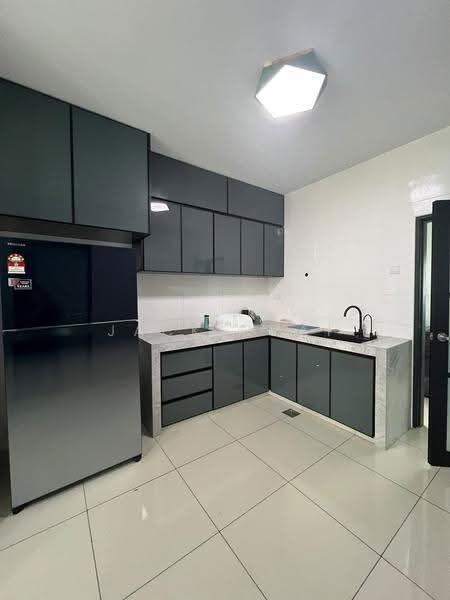 Rumah Teres 2-Tingkat untuk Disewa di Bandar Putra Kulai (Kulai) - Jack Chai - Kitchen - PropertyGuru.com.my
