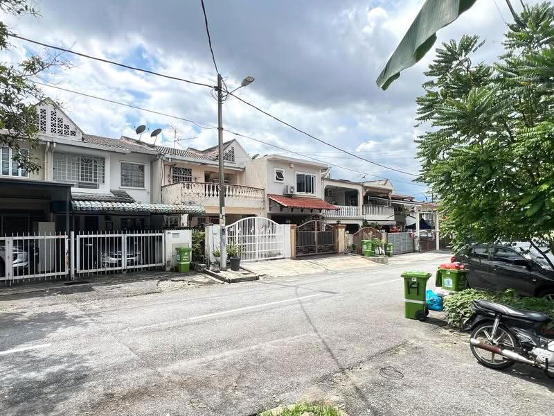 2-storey Terraced House for Sale in Bandar Menjalara (Kuala Lumpur) - Keanu Tan - Exterior - PropertyGuru.com.my