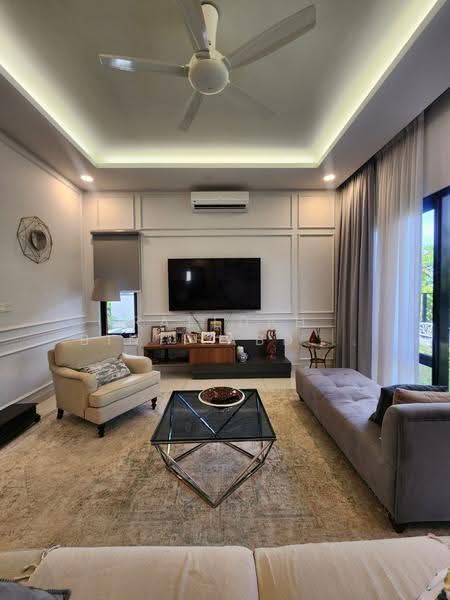 Semi-Detached House for Sale in Bukit Bandaraya (Shah Alam) - Rafedah Binti Abdul Aziz - Living Room - PropertyGuru.com.my