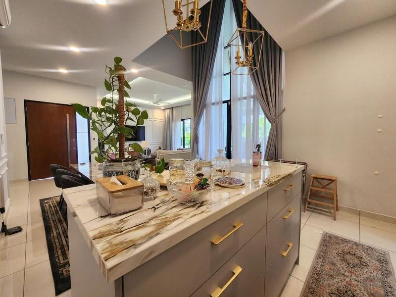 Semi-Detached House for Sale in Bukit Bandaraya (Shah Alam) - Rafedah Binti Abdul Aziz - Kitchen - PropertyGuru.com.my