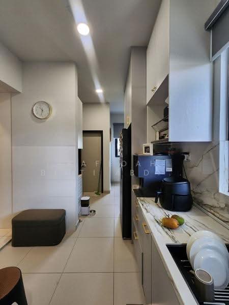 Semi-Detached House for Sale in Bukit Bandaraya (Shah Alam) - Rafedah Binti Abdul Aziz - Kitchen - PropertyGuru.com.my