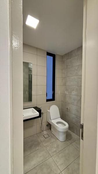Kediaman Servis untuk Disewa di The Sentral Suites - Ming Feng - Bathroom - PropertyGuru.com.my