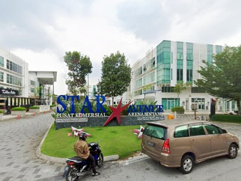 Shop for Sale in Shah Alam (Selangor) - Keanu Tan - Exterior - PropertyGuru.com.my