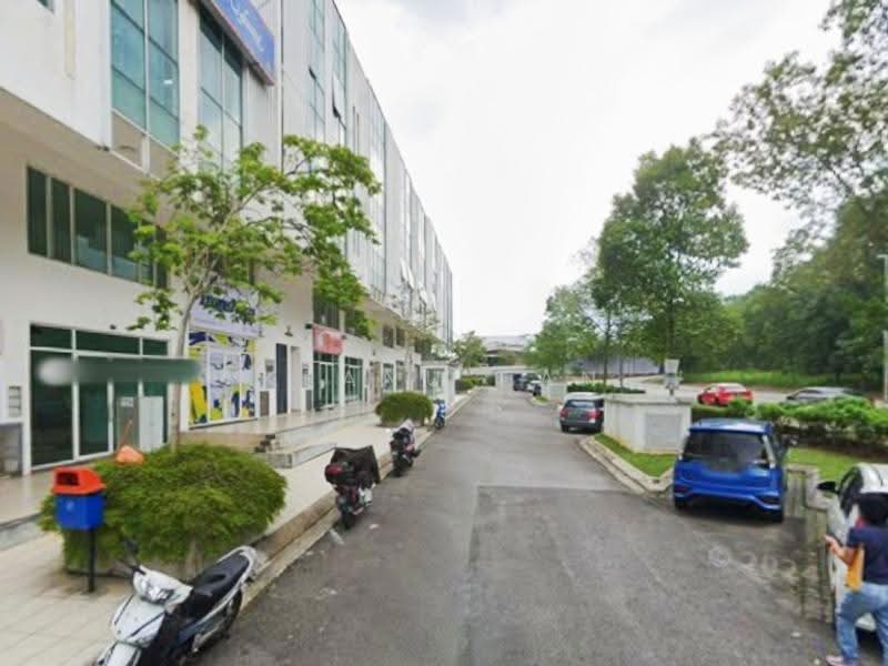 Shop for Sale in Shah Alam (Selangor) - Keanu Tan - Exterior - PropertyGuru.com.my