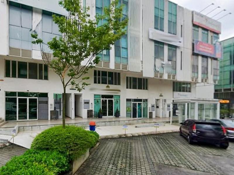 Shop for Sale in Shah Alam (Selangor) - Keanu Tan - Exterior - PropertyGuru.com.my