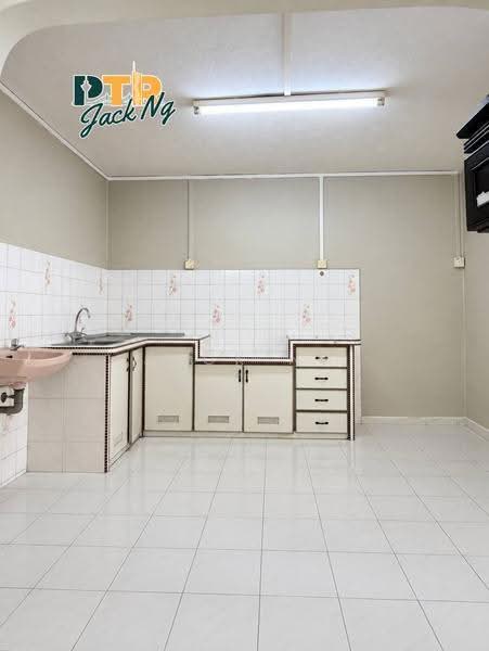 Rumah Flat untuk Dijual di Taman Bagan - Jack Ng - Kitchen - PropertyGuru.com.my