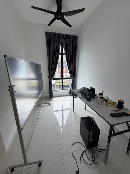 Semi-Detached House for Sale in Taman Pulai Hijauan (Skudai) - Jack Chai - Study - PropertyGuru.com.my