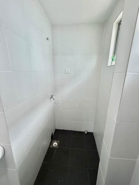 Rumah Bandar untuk Disewa di Bandar Meru Prima (Ipoh Premier City) (Ipoh) - Kelvin Chong - Bathroom - PropertyGuru.com.my