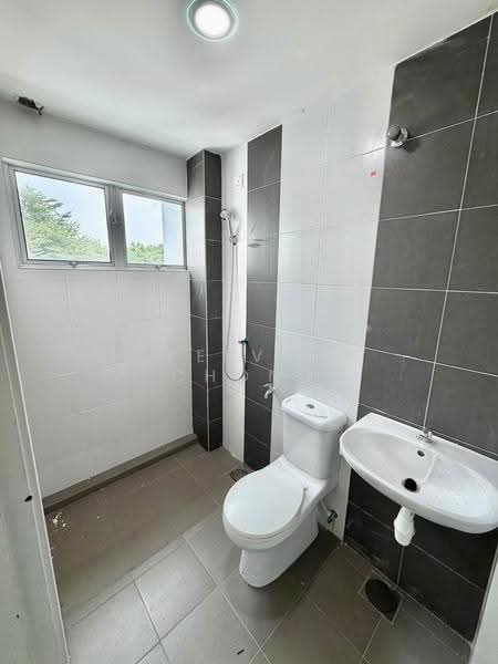 Rumah Bandar untuk Disewa di Bandar Meru Prima (Ipoh Premier City) (Ipoh) - Kelvin Chong - Bathroom - PropertyGuru.com.my