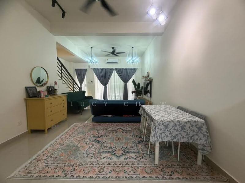 2-storey Terraced House for Sale in Bandar Country Homes (Rawang) - Lucy Chow - Living Room - PropertyGuru.com.my