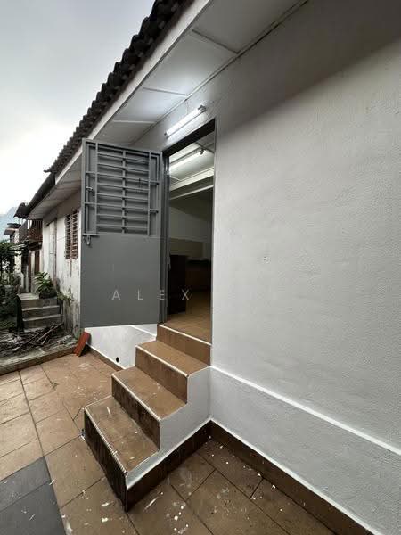 2-storey Terraced House for Rent in Batu Caves (Selangor) - Alex Yin - Exterior - PropertyGuru.com.my