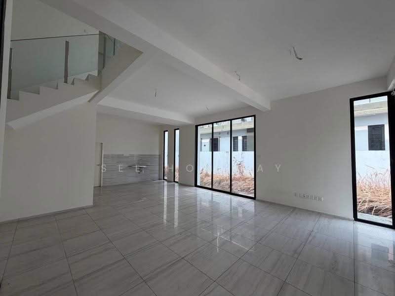 Cluster House for Sale in Masai (Johor) - See Hon Tay - Living Room - PropertyGuru.com.my