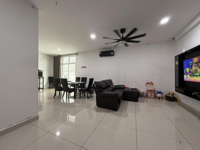 Rumah Kluster untuk Dijual di Johor Bahru (Johor) - Ricky Woo - Living Room - PropertyGuru.com.my