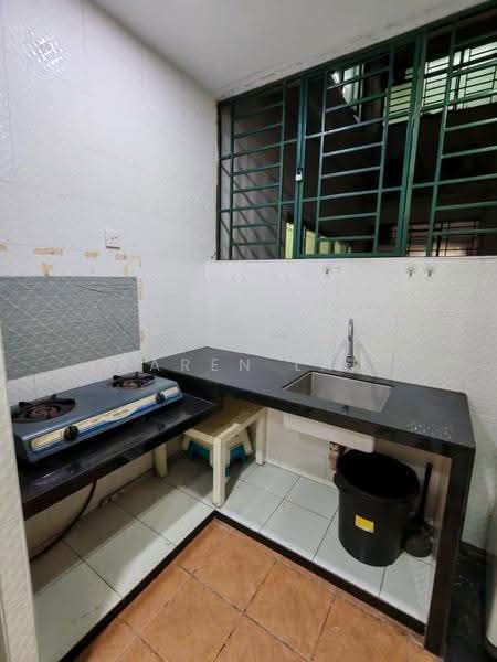 Service Residence for Rent at OUG Parklane - Karen Lau - Kitchen - PropertyGuru.com.my
