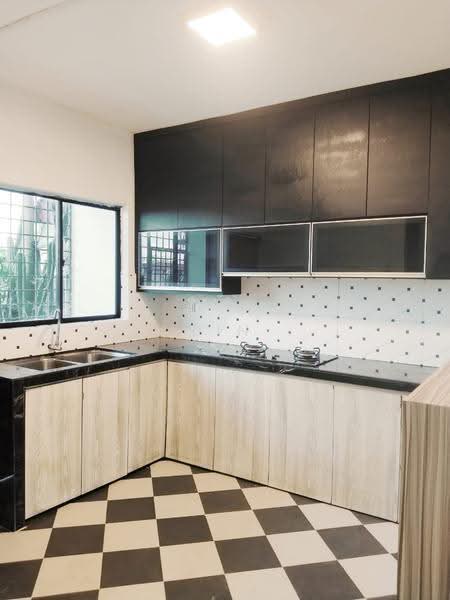 Rumah Teres 2-Tingkat untuk Dijual di Taman Perwira (Simpang Ampat) - Yilin . - Kitchen - PropertyGuru.com.my