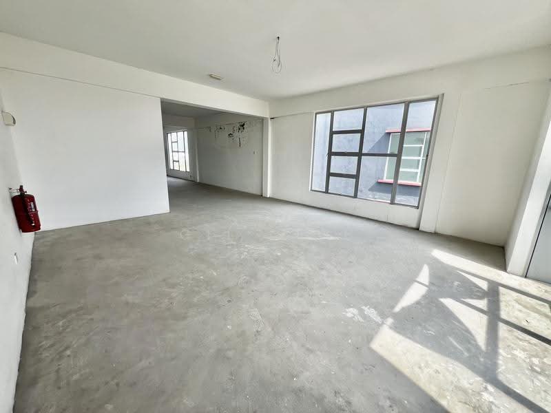 Shop / Office for Rent in Taman Klebang Perdana (Chemor) - Gil Chin - Interior - PropertyGuru.com.my