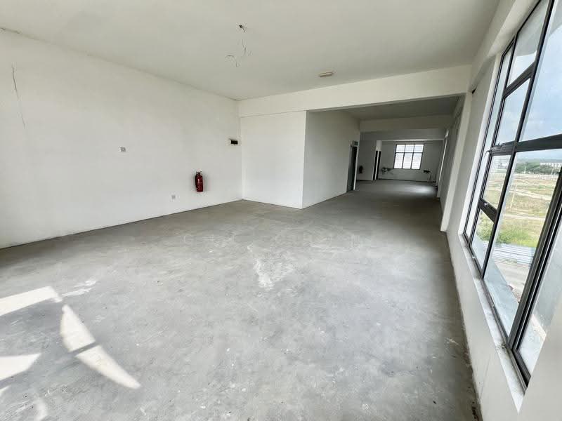 Shop / Office for Rent in Taman Klebang Perdana (Chemor) - Gil Chin - Interior - PropertyGuru.com.my