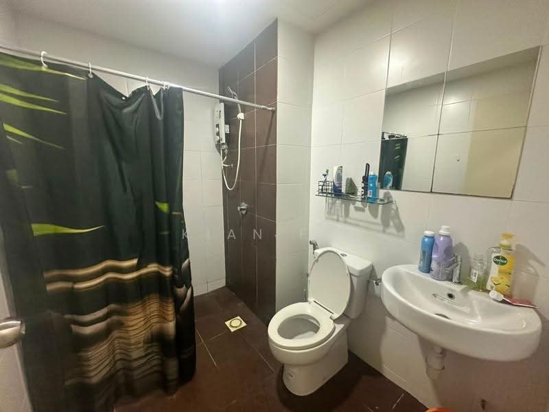 Service Residence for Rent at Pacific Place - Kian Fei - Bathroom - PropertyGuru.com.my