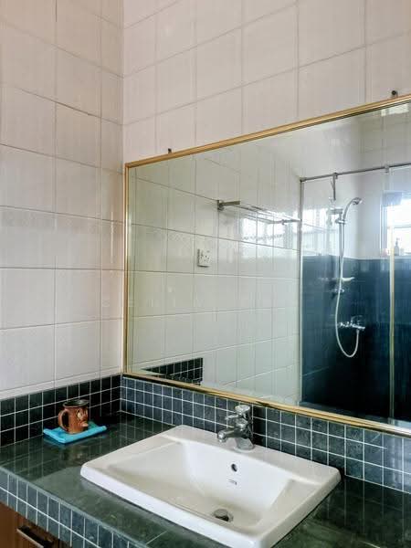 Bungalow House untuk Disewa di Usj 5 (Subang Jaya) - Celia Tan - Bathroom - PropertyGuru.com.my
