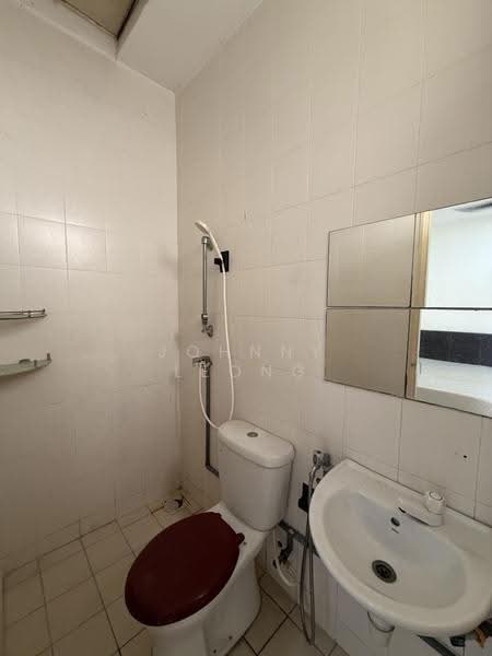 Rumah Bandar untuk Dijual di Balakong (Selangor) - Johnny Leong - Bathroom - PropertyGuru.com.my