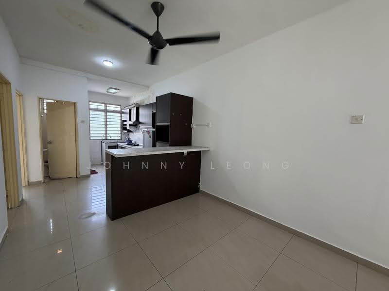 Rumah Bandar untuk Dijual di Balakong (Selangor) - Johnny Leong - Kitchen - PropertyGuru.com.my