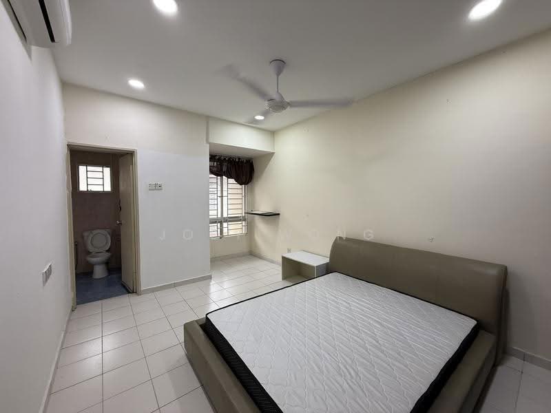 2.5-storey Terraced House for Rent in Taman Damai Utama (Bandar Kinrara) - Joey Wong - Bedroom - PropertyGuru.com.my