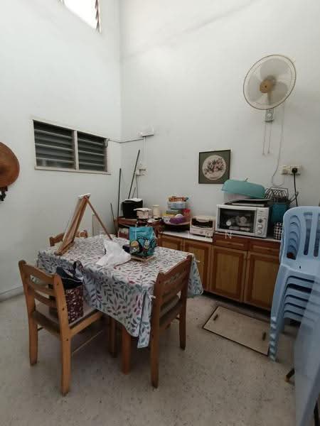 Rumah Teres 1-Tingkat untuk Dijual di SS18 (Subang Jaya) - Celia Tan - Dining Room - PropertyGuru.com.my