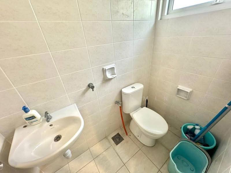 Semi-Detached House for Sale in Cyberjaya (Selangor) - Fikri Yasmin - Bathroom - PropertyGuru.com.my