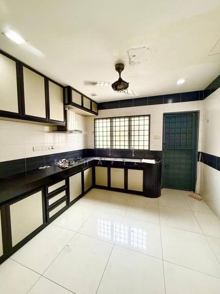 2-storey Terraced House for Sale in Bandar Teknologi Kajang (Kajang) - Mahafiz . - Kitchen - PropertyGuru.com.my