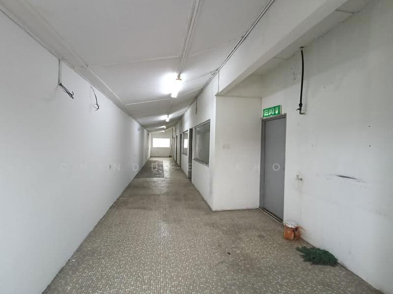 Kedai untuk Disewa di Pekan Ampang (Ampang) - Chinddeey Khong - Corridor - PropertyGuru.com.my