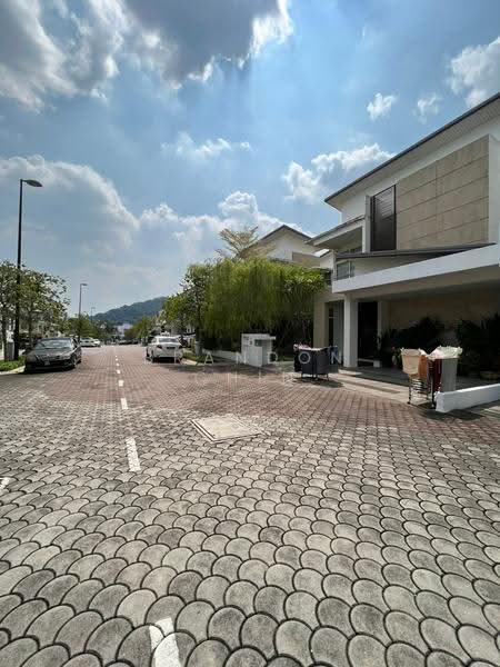 Semi-Detached House for Sale in Ampang Jaya (Ampang) - Brandon Chin - PropertyGuru.com.my