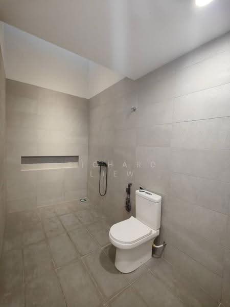 2-storey Terraced House for Sale in Seksyen 19 (Petaling Jaya) - Richard Liew - Bathroom - PropertyGuru.com.my