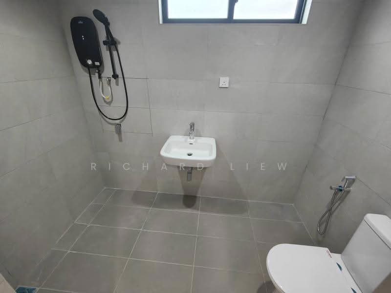 2-storey Terraced House for Sale in Seksyen 19 (Petaling Jaya) - Richard Liew - Bathroom - PropertyGuru.com.my