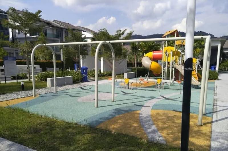Rumah Berkembar untuk Dijual di Kajang (Selangor) - A Chong - Exterior - PropertyGuru.com.my