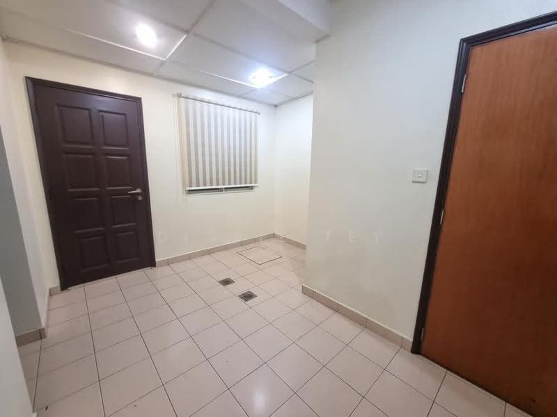 Terraced House for Rent in Taman Impian Indah (Bukit Jalil) - Debbie Tey - Entrance - PropertyGuru.com.my