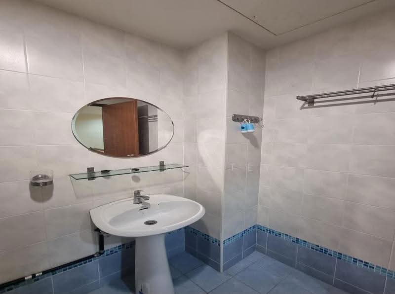 Terraced House for Rent in Taman Impian Indah (Bukit Jalil) - Debbie Tey - Bathroom - PropertyGuru.com.my